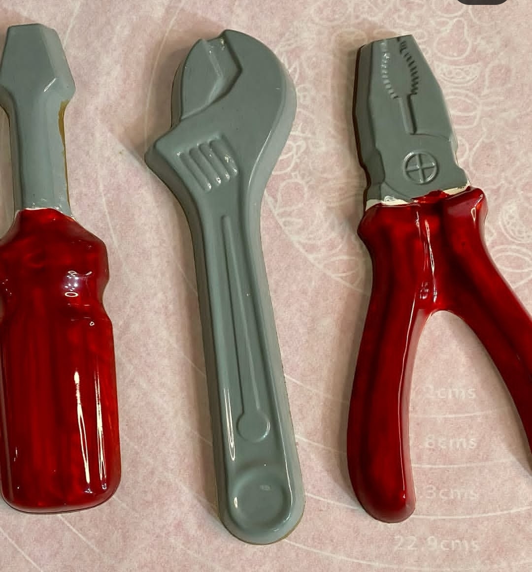 شکلات شیری ابزار با کرم لوتوس - تصویر 3