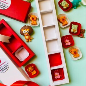 شکلات بلژیکی حیوانات با فیلینگ کرم لوتوس و ویوافیل شاتوت