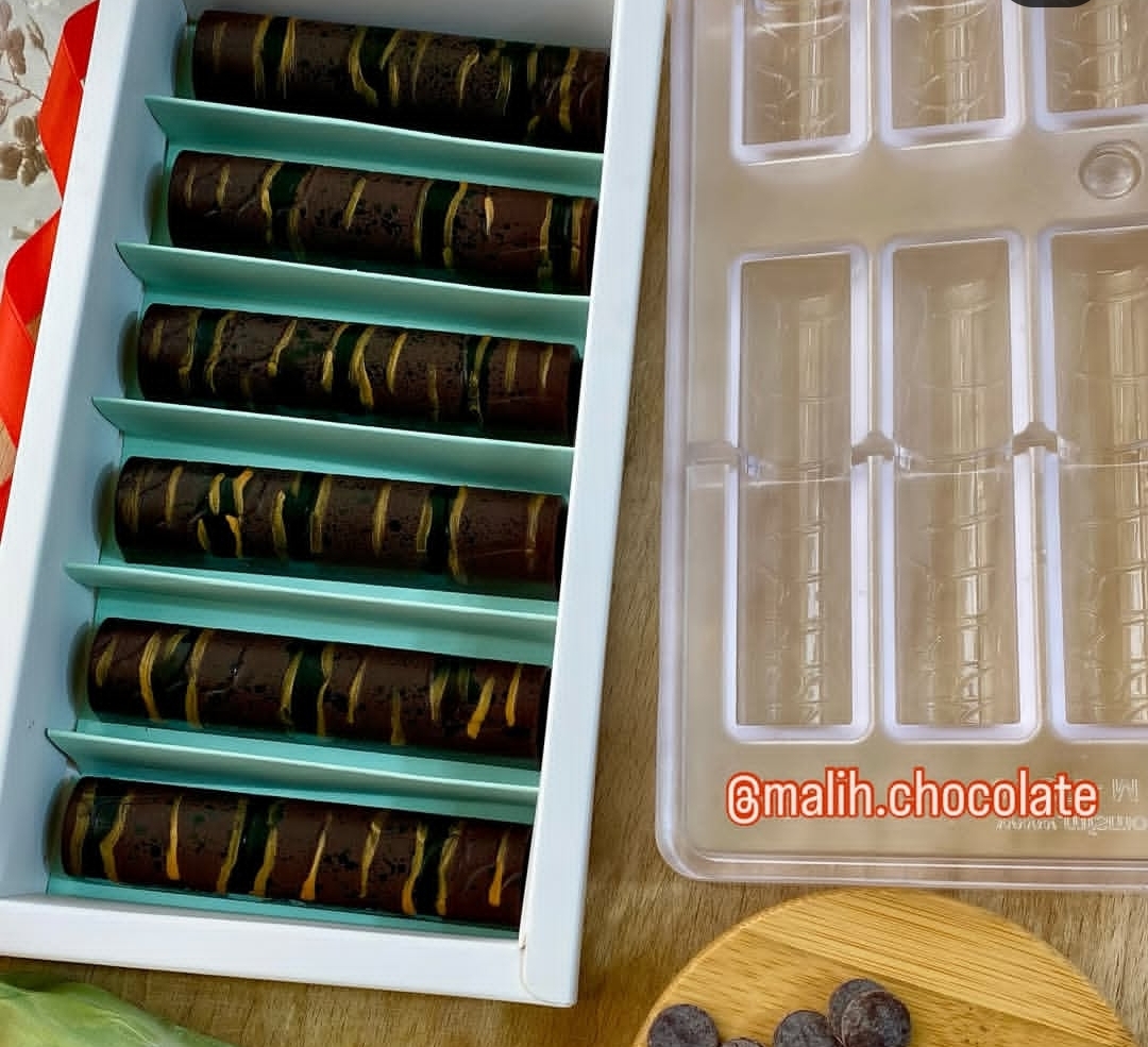 شکلات بار دوبی با پوسته تلخ - تصویر 4