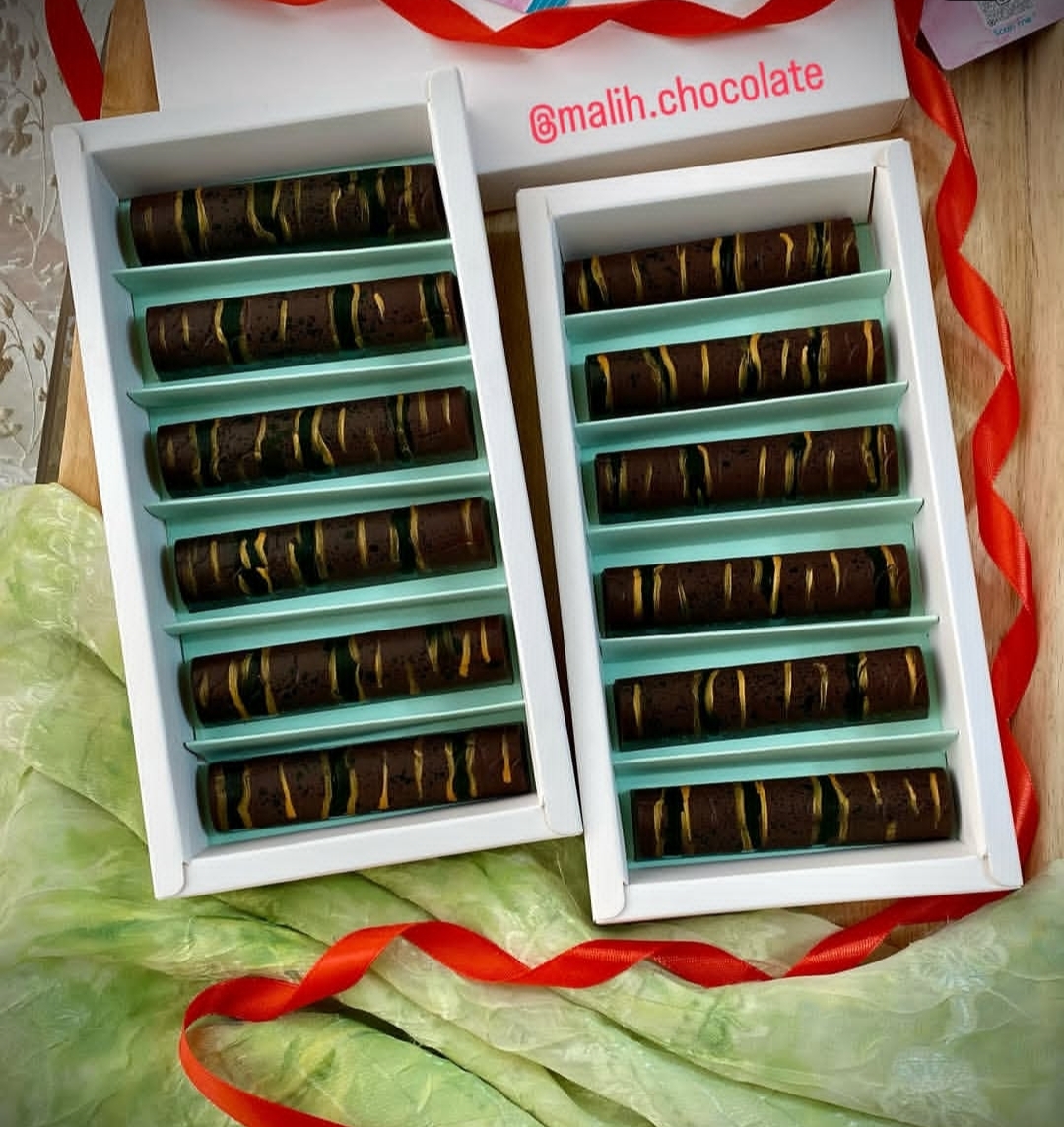 شکلات بار دوبی با پوسته تلخ - تصویر 5