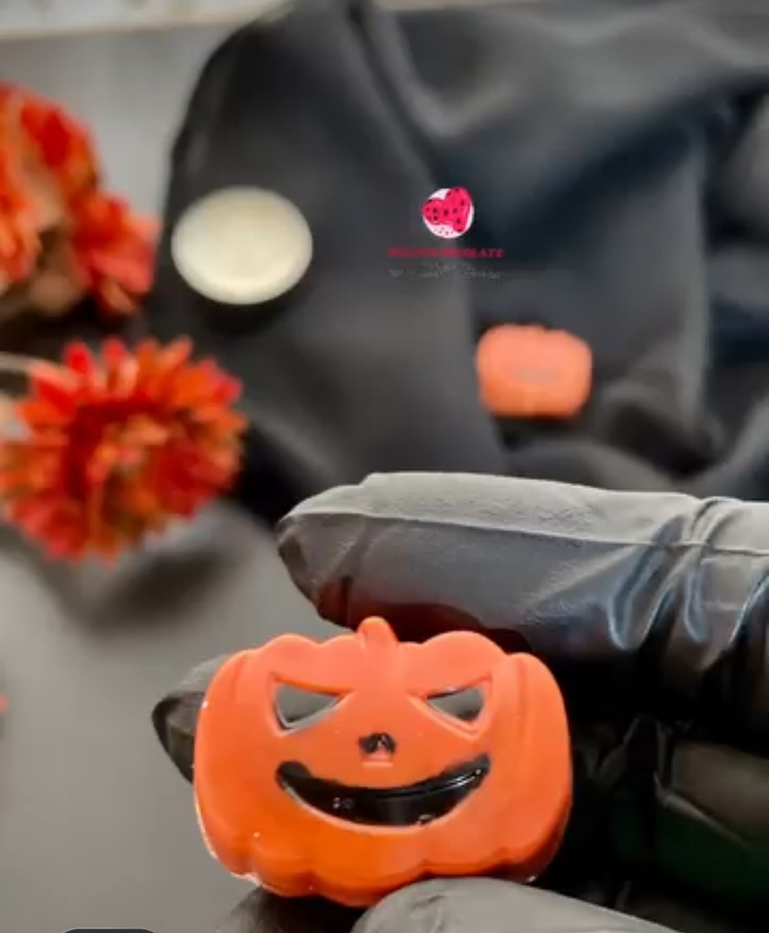 شکلات تلخ بلژیکی هالووین ملیح چاکلت