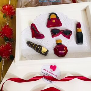 شکلات بلژیکی طرح لوازم آرایش